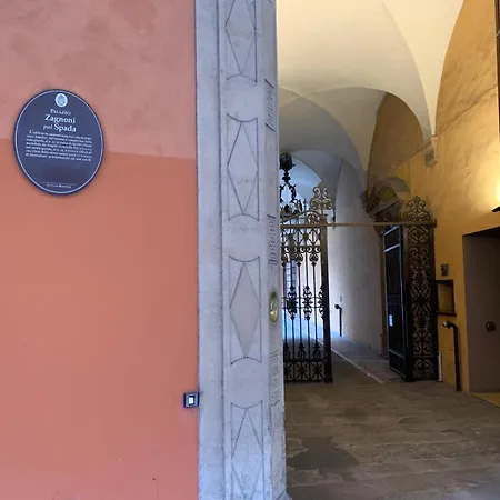 Storico Castiglione Lägenhet